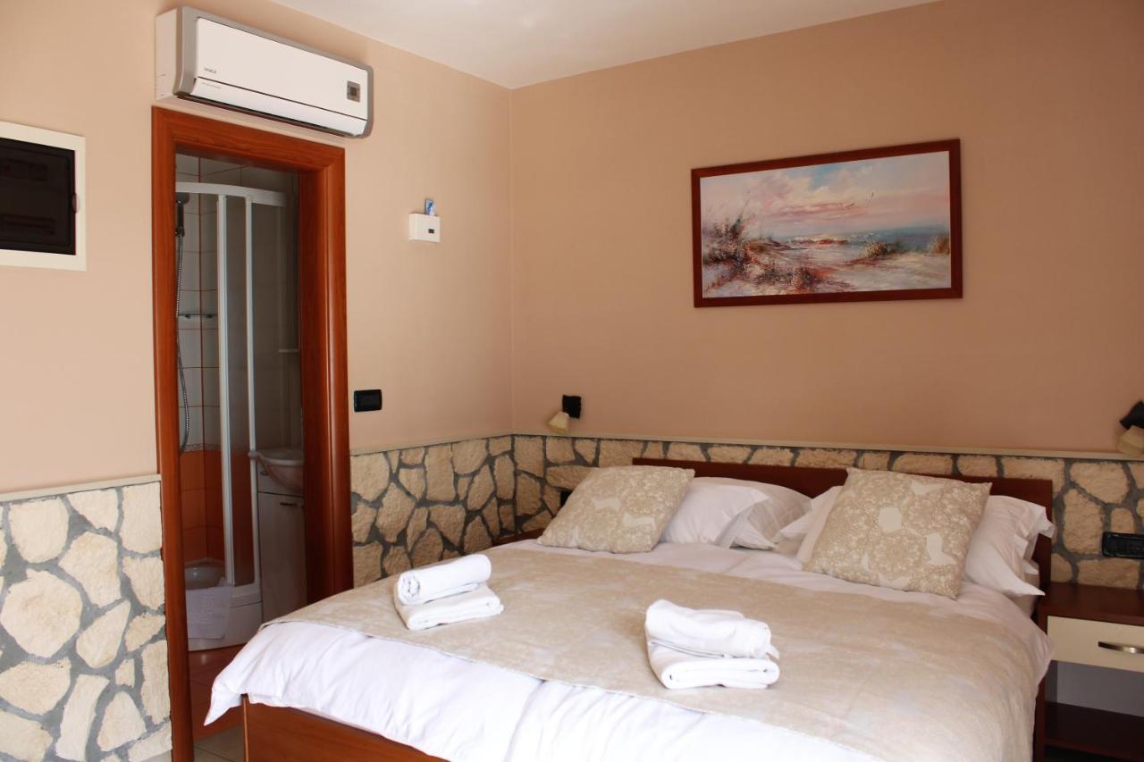 Dalmacija Bed and Breakfast Omiš Buitenkant foto