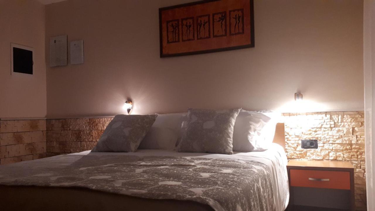 Dalmacija Bed and Breakfast Omiš Buitenkant foto